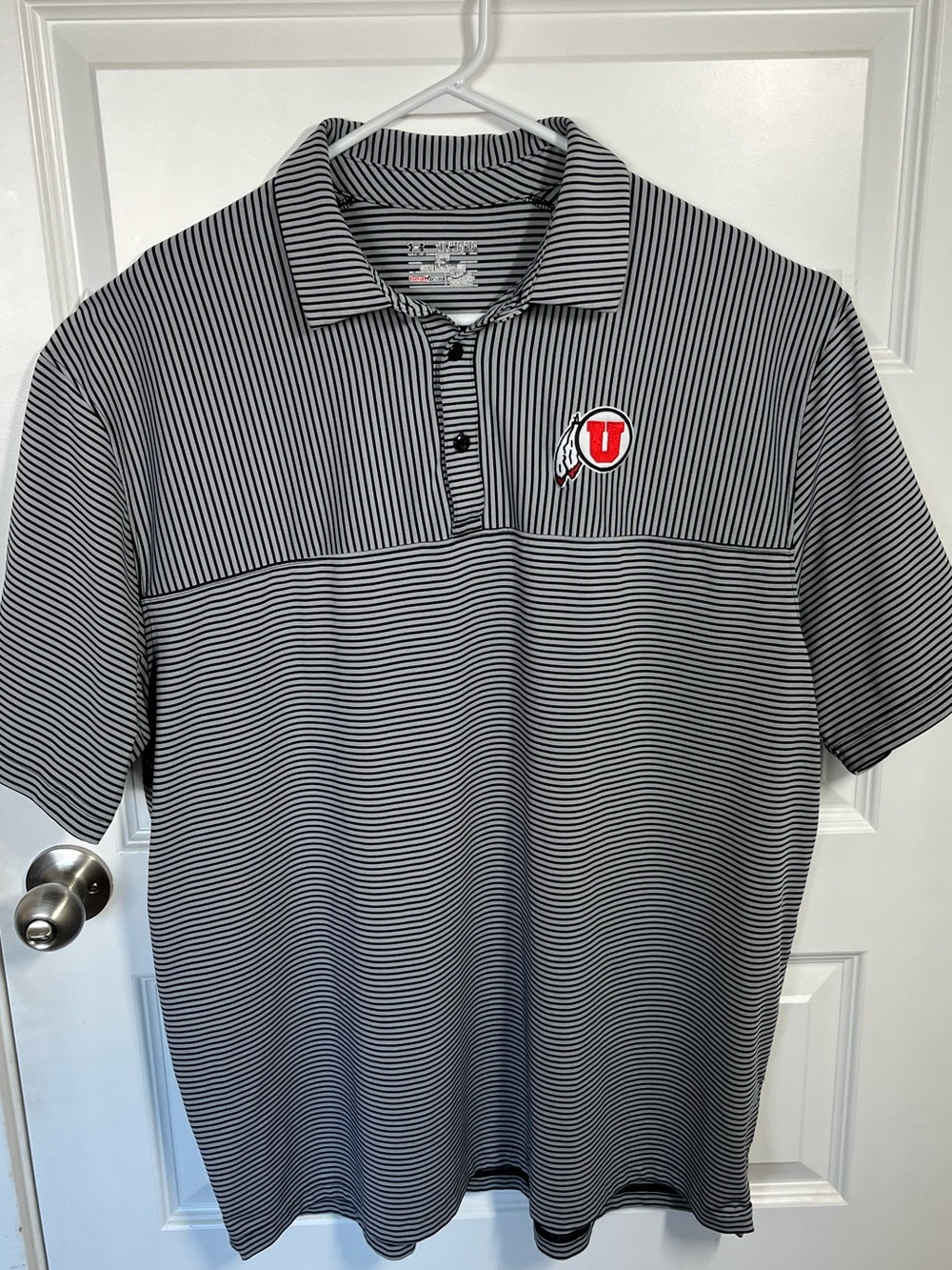 Under Armour University of Utah Utes Polo shirt Men’s 2XL Stripped Golf
